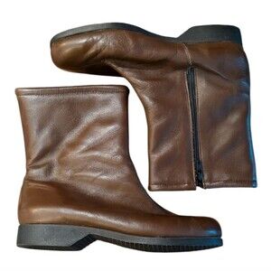 Vintage Hush Puppies leather faux fur ankle snow boots size 7.5 W inside zip